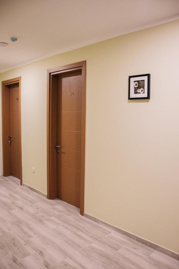 Scorpio Hotel גוניו מראה חיצוני תמונה