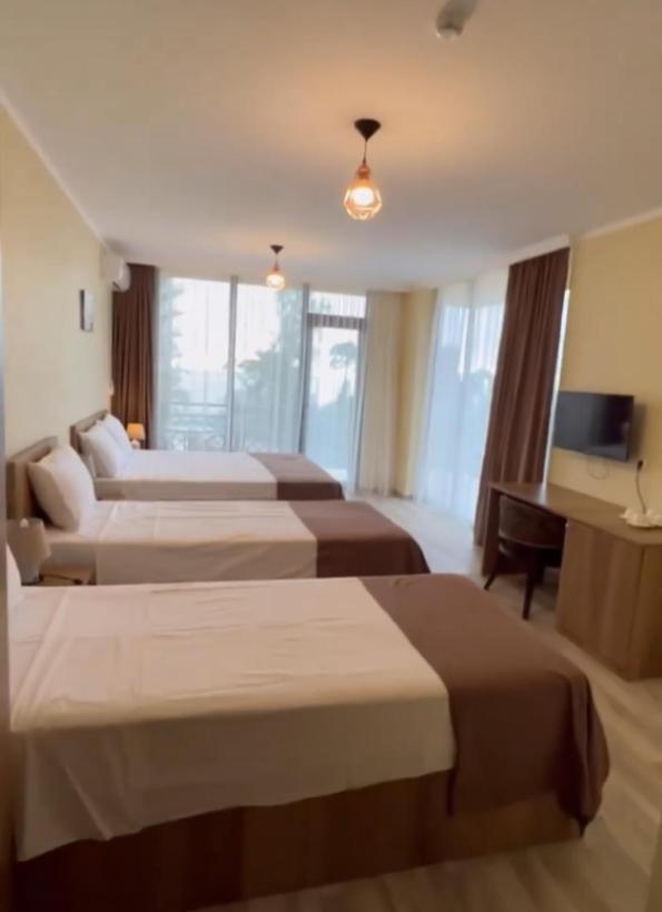 Scorpio Hotel גוניו מראה חיצוני תמונה